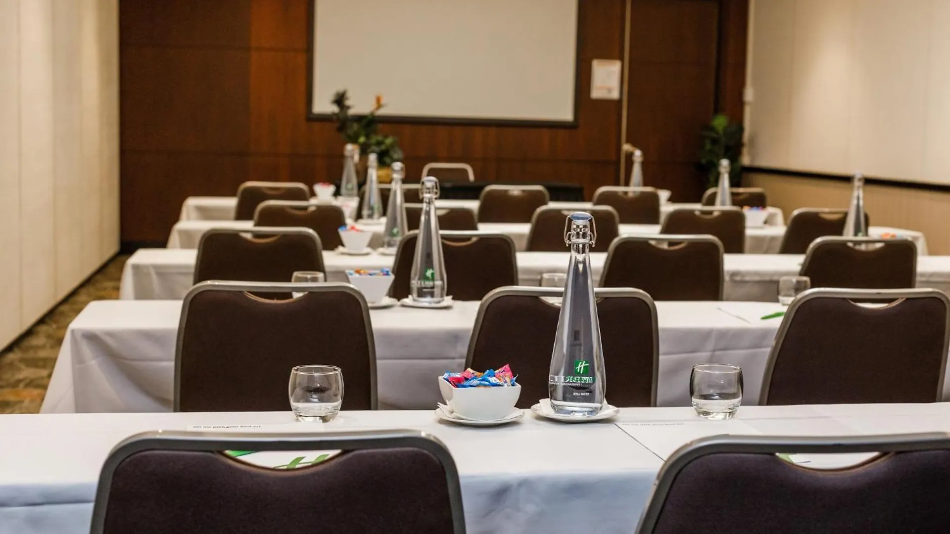 Holiday Inn Perth City Centre By Ihg Hotel